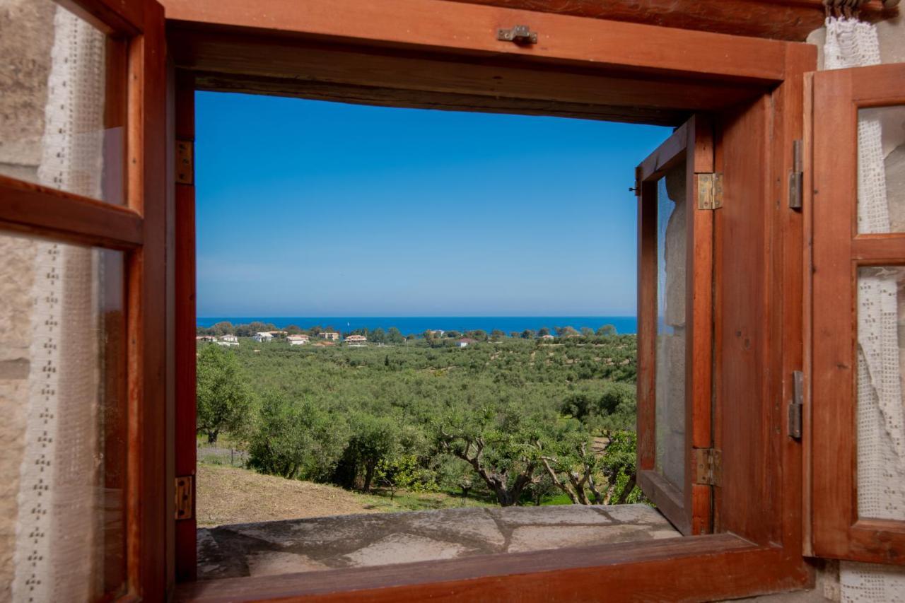 Gerakomylos Stone House วาซิลิคอส ภายนอก รูปภาพ